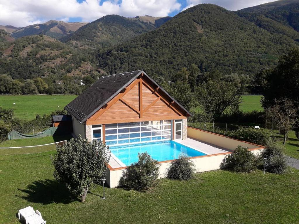 Le Nid Douillet Du Pic D'Aran Apartment Bagneres-de-Luchon ภายนอก รูปภาพ