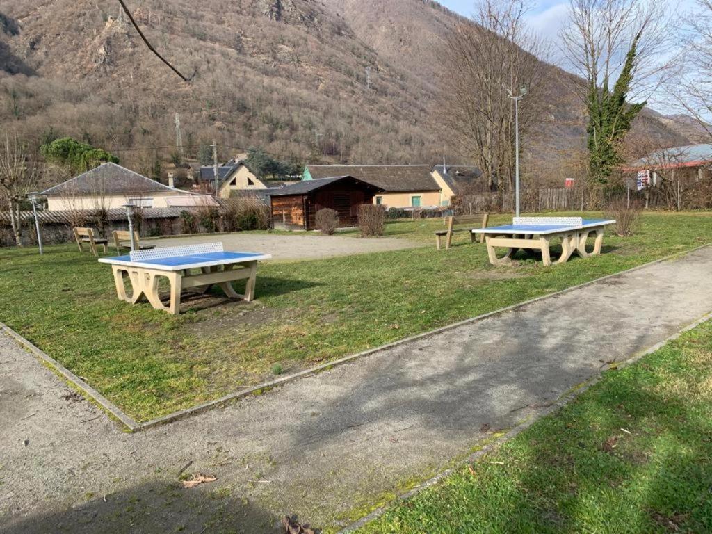 Le Nid Douillet Du Pic D'Aran Apartment Bagneres-de-Luchon ภายนอก รูปภาพ